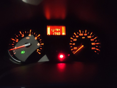 Renault Clio 2011 1.0 16v Campus Hi-flex 3p