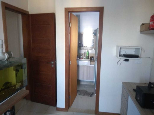 Imagem 13 de 20 de Cobertura Duplex, 03 Quartos, 02 Suites, 02 Vagas Em Jardim Camburi!!!!! - 2001097