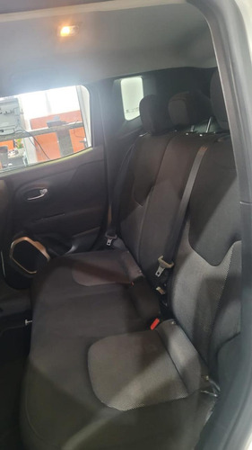Jeep Renegade 1.8 Flex Aut. 5p