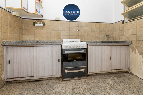 Venta De Phs De 2 Y 3 Amb. S/l 8.66 X 30.77mts