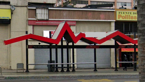 Arriendo Local Comercial Plaza Italia Salida Metro