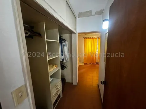 Casas En Venta Mls #25-12499