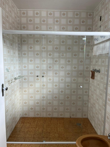 Alugo Sobrado 3 Dorms., Suite E 2 Vagas