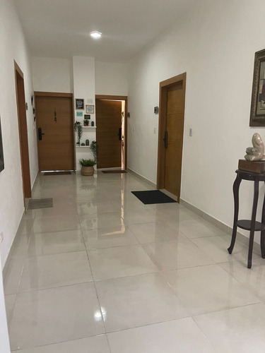 Imagen 1 de 20 de Apartamento Amueblado De 1 Habitación 2 Baños 1 Parqueo Excelentes Condiciones Planta Full