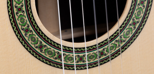 Guitarra de concierto natural electroacústica Rozini Rx-216 Atn
