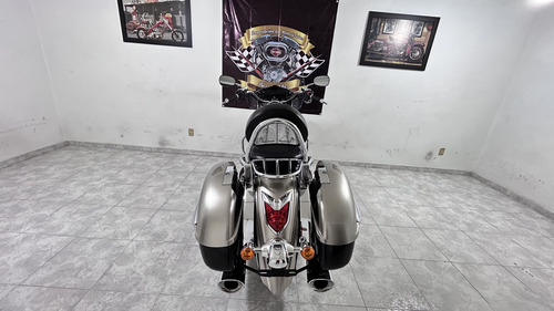Kawasaki Vulcan Nomada 1700
