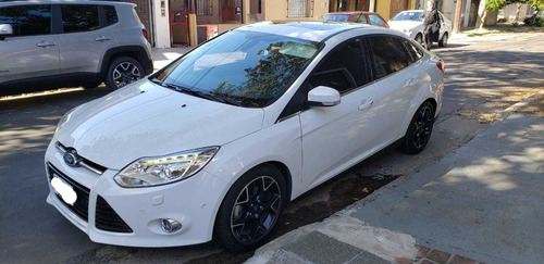 Ford Focus 4p 2.0l At Titanium
