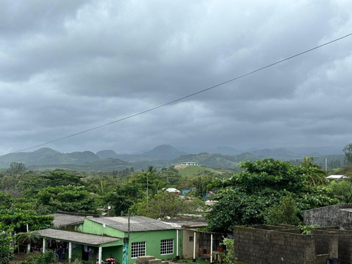 Terreno En Venta En Esquina En Roca Partida En San Andrés Tuxtla, Veracruz
