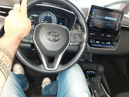 Toyota Corolla Xei Hybrid