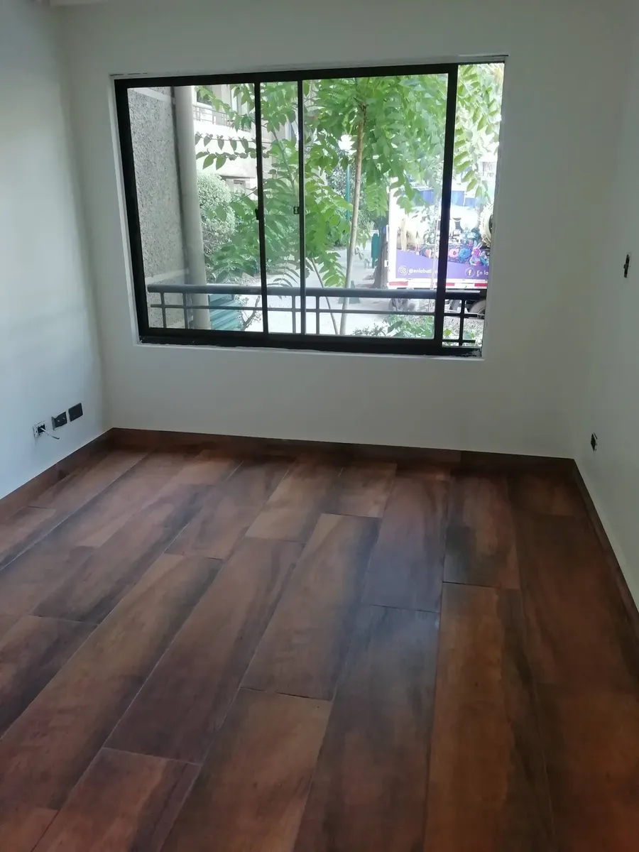 Imagen 4 de 11 de Depto. Totalmente Remodelado. Estación De Metro A Sólo Pasos