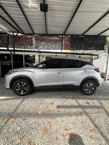 Nissan Kicks 1.6 Sense