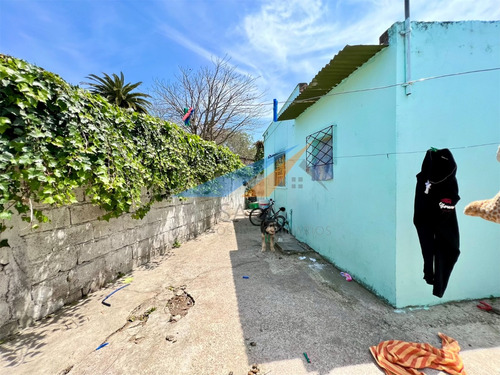 Venta Con Renta De Casa Con Terreno + Apartamento + Monoambiente En Paso De La Arena! Rentabilidad Anual Del 9% Aproximada!