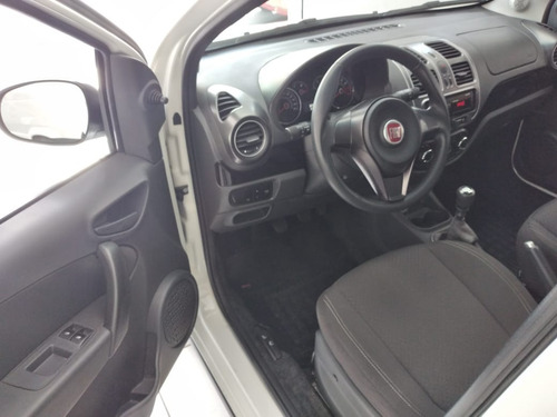 Fiat Grand Siena Attractive 1.4 Completo