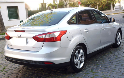Ford Focus 2.0 Se Plus Aut. Service Oficiales En 2015 Y 2016
