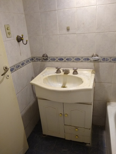 Departamento Céntrico De 3 Dormitorios En Venta - Oferta
