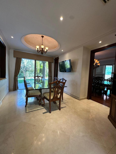 Casa En Renta En Colonia Bosques De Las Misiones Sector Encino, Santiago, Nuevo León