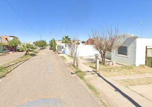 Casa En Venta En Laderas De San Guillermo, Aquiles Serdan, Chihuahua, Laab2