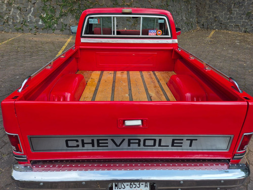 Chevrolet Cheyenne 5.3 2500 Cab Reg K 295hp 4x2 Mt