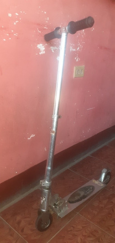 Imagen 2 de 10 de Patineta De Alumnio Escooter Para Niños De 8 A 12 Años.