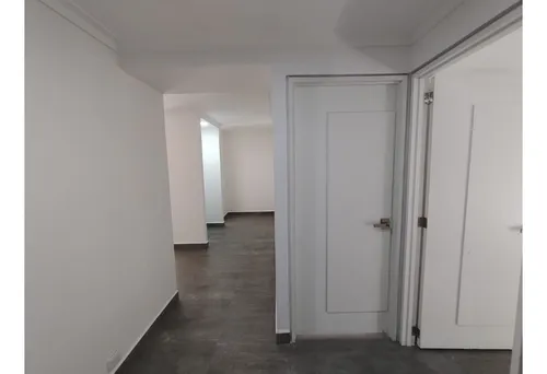 Apartamento Reformado En Los Parra - El Poblado