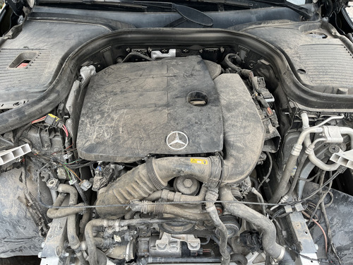 Mercedes Benz Glc 300 2021 Por Partes - A A Q -