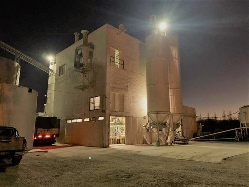 Imagen 1 de 13 de Venta Molino Harinero Y Fideeria - San Juan