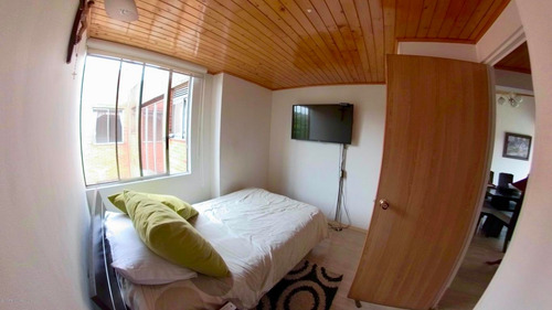 Apartamento En Portales Del Norte Mls 21-484 Lq