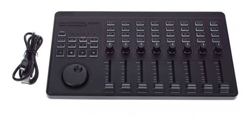 Controlador Korg Nanokontrol Studio Control Midi Usb -oddity