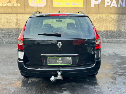 Renault Megane 1.6 Dynamique Hi-flex 4p