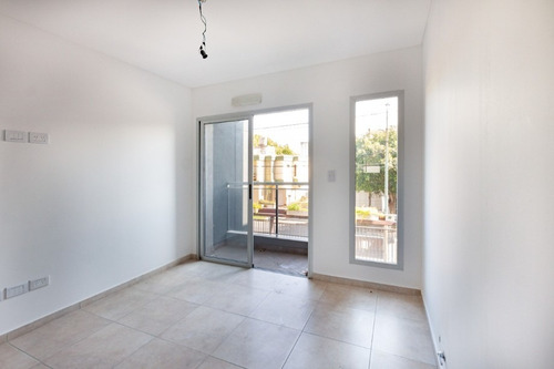 Imagen 11 de 13 de Departamento De 2 Ambientes En Venta - Moron Sur