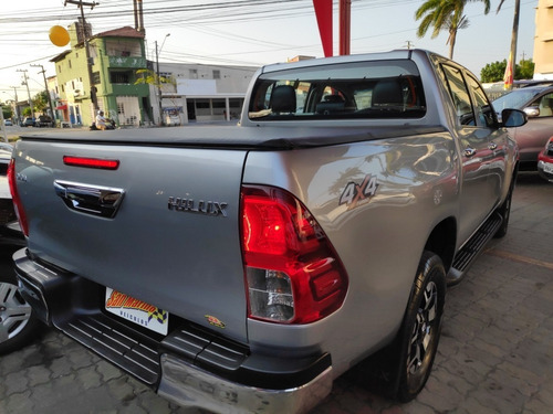 Toyota Hilux 2.8 Tdi Std Cd 4x4
