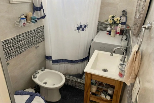 Departamento 2 Ambientes En Almagro Norte, Refaccionado