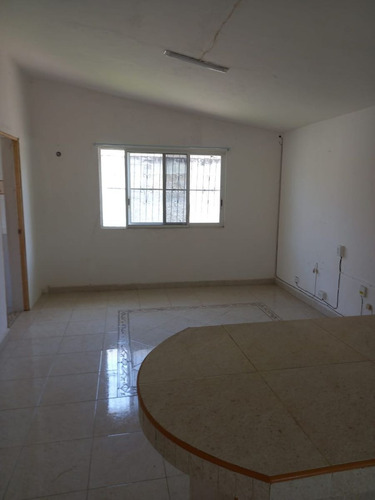 Imagen 2 de 10 de Casa En Venta En Chetumal, Quintana Roo