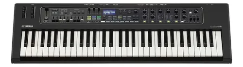 Yamaha Ck-61 Sintetizador Profesional De 61 Teclas