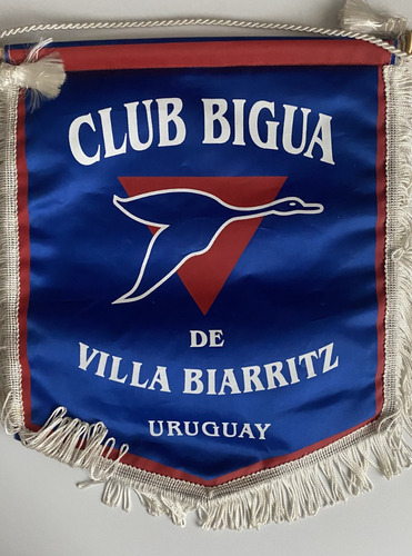 Antiguo Banderín Club Biguá De Villa Biarritz, Bb1