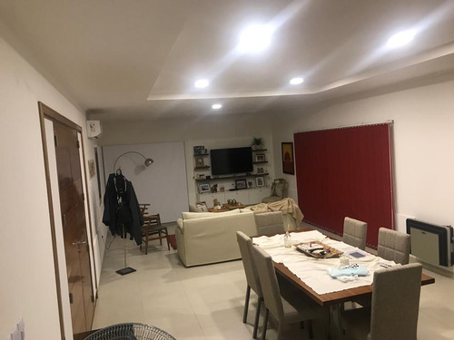 Venta, Casa Quinta, 5 Ambientes, Quincho, Parrilla, Pileta, Jardín, Saladillo