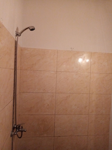 Alquilo En Cordón 3 Habitaciones, 2 Baños, Óptima Ubicación.