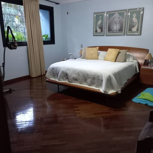 Imagen 6 de 9 de Apartamento En Venta. El Parral Jhoanna Valdez 0414-4134289