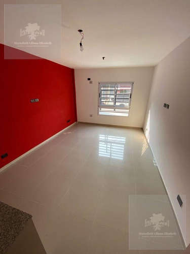 Imagen 2 de 13 de Departamento - La Matanza