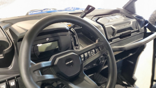 Imagen 11 de 15 de Can Am Commander 700 Dps 0km 2023 En Stock Fisico Permutas