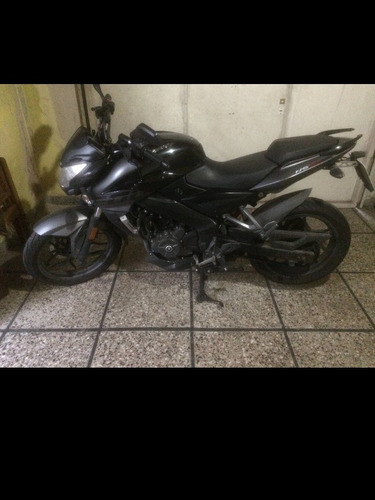 Imagen 2 de 6 de Bajaj Rouser 200 Ns