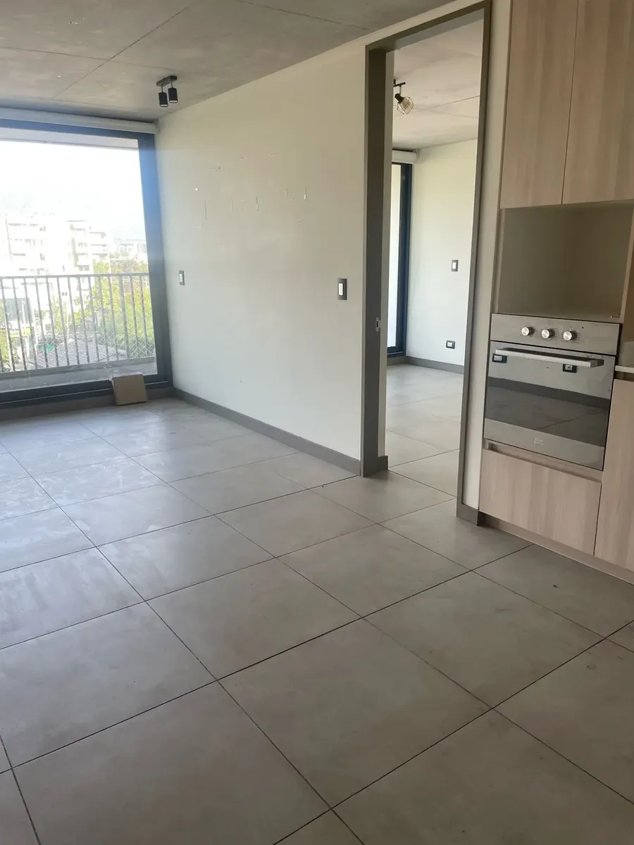 Imagen 2 de 12 de En Venta Departamento Avenida Tobalaba- Metro Bilbao