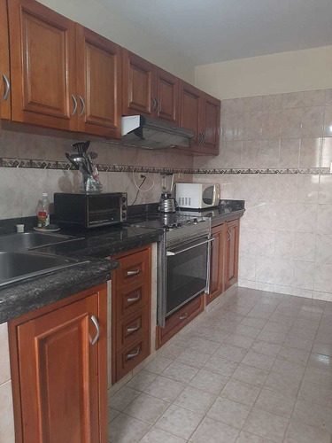 Imagen 3 de 12 de Apartamento En Valles De Camoruco - Pozo Y Planta Eléctrica