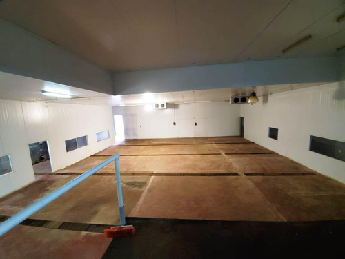 Nave Industrial - Zarate