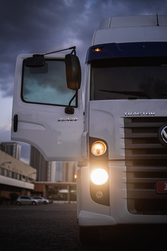 Imagem 5 de 18 de Volkswagen 25420 2019 - Feirão Direto No Pátio Da Jbs