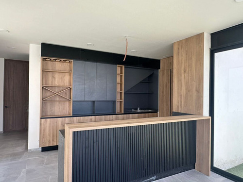 Hermosa Residencia Premium En Venta Entre El Refugio Y Zibatá, 4 Recámaras, Lujo