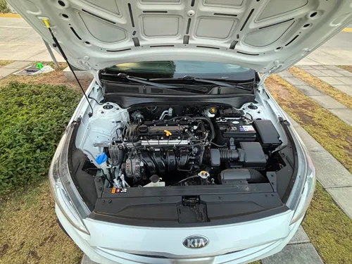 Kia Forte 2.0 Lx Mt
