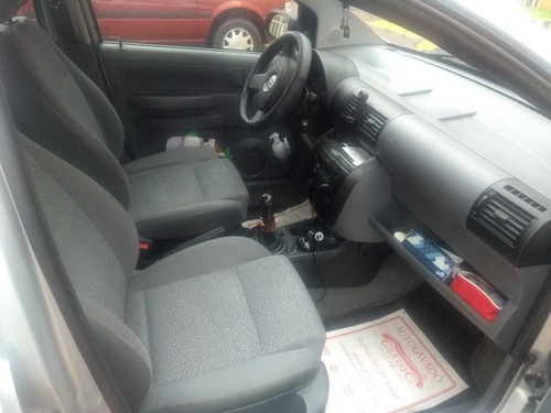 Volkswagen Fox 1.0 Básico