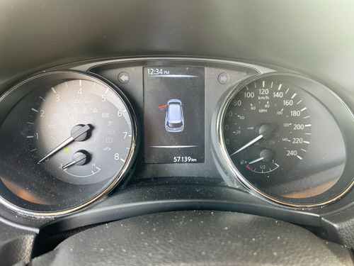 Nissan X-Trail 2.5 Advance 3 Row Cvt