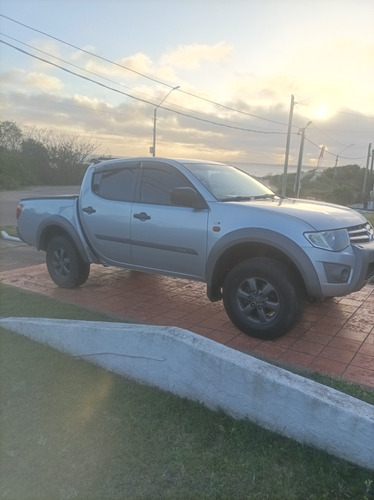 Mitsubishi L200 2.4 Di-d High Power 181cv Cuero